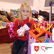 Játszósarok kialakítására gyűjtünk a Békásmegyeri Családok Átmeneti Otthonában élő kisgyermekeknek