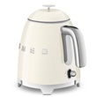 Smeg KLF05CREU mini vízforraló, 50-es évek retrodesign, 0,8 liter, 1400 W, bézs