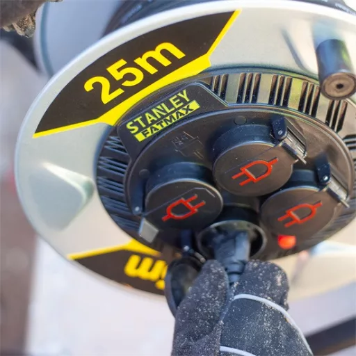 Stanley SXECCM2FESE kültéri fém kábeldob, 25 méter, gumirozott, sárga