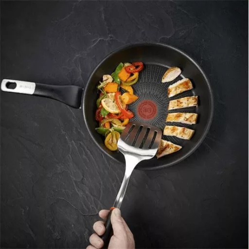 Tefal_G2550472_Unlimited_Anti-Scratch_serpenyo_24cm-i656262