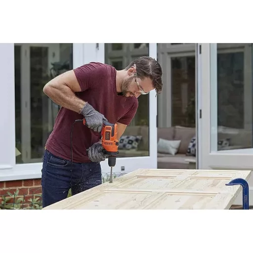Black and Decker BEH200-QS ütvefúró