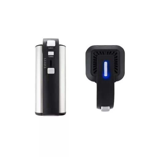 Adler_AD4225_kezi_mixer-i700900