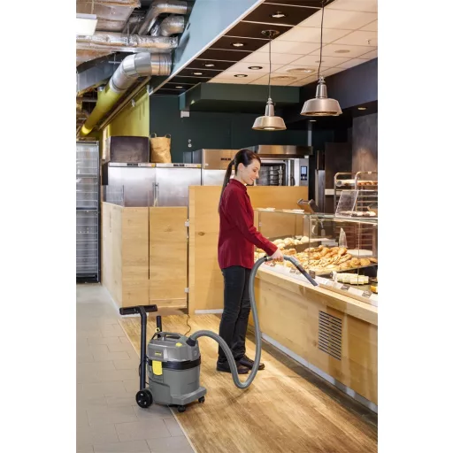 Karcher NT 22/1 AP 1.378-600.0 nedves és szárazporszívó