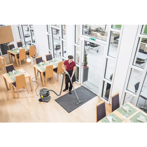 Karcher NT 22/1 AP 1.378-600.0 nedves és szárazporszívó