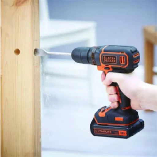 Black and Decker BDCDC18K-QW akkus fúró-csavarozó