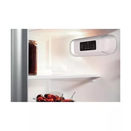 Whirlpool_WBUL021_beepitheto_egyajtos_hutoszekreny-i936520