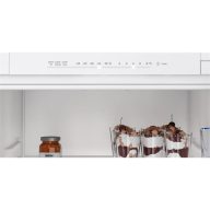 Bosch_KIN96NSE0_beepitheto_alulfagyasztos_hutoszekreny-i959993