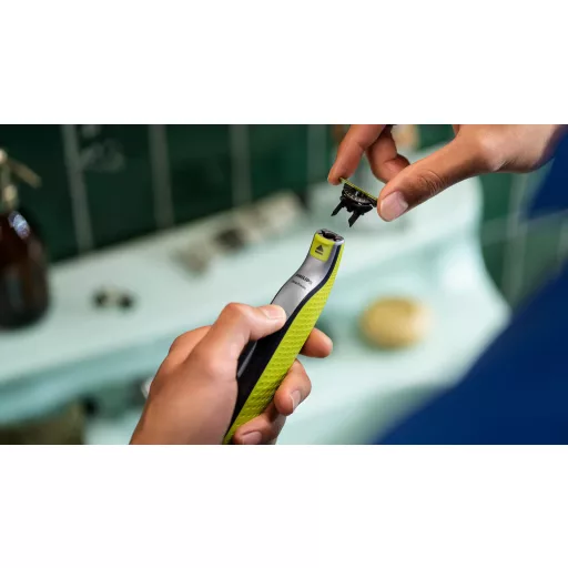 Philips QP2734/23 OneBlade 360 Face rezgőkéses borotva