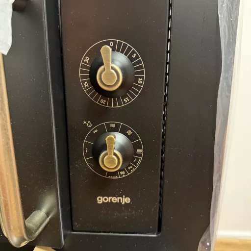 Gorenje BM235CLB beépíthető mikrohullámú sütő grillel (értékcsökkentett)