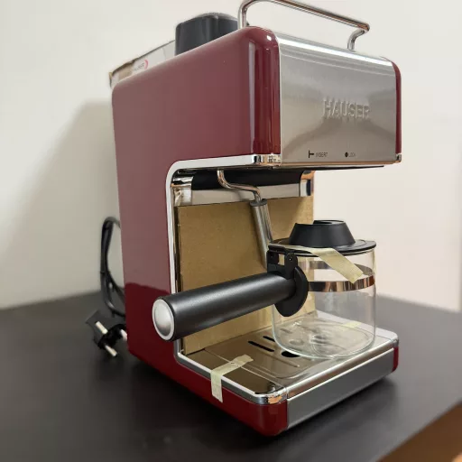 Hauser CE929 eszpresszó kávéfőző (értékcsökkentett)