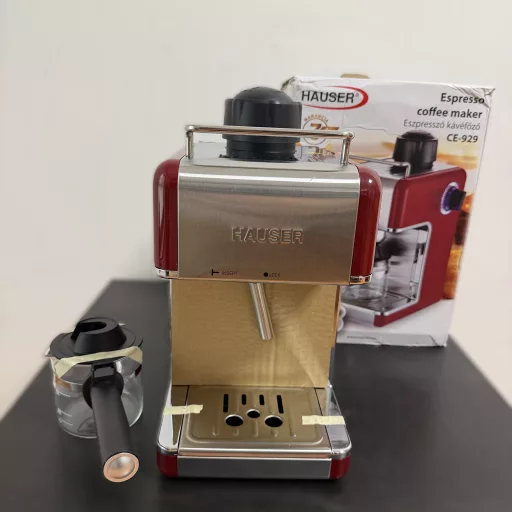 Hauser CE929 eszpresszó kávéfőző (értékcsökkentett)