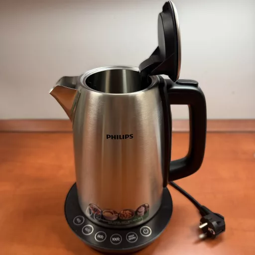 Philips HD9359/90 fém vízforraló – hőfokszabályozás, melegen tartás (értékcsökkentett)