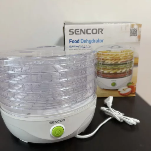 Sencor SFD750WH Gyümölcsaszaló (értékcsökkentett)