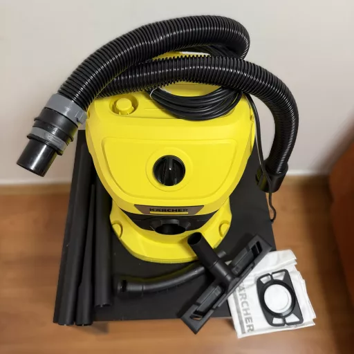 Karcher WD 3 V-17/6/20 CAR 1.628-115.0 száraz-nedves porszívó (értékcsökkentett)