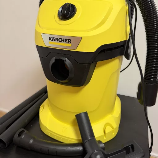 Karcher WD 3 V-17/6/20 CAR 1.628-115.0 száraz-nedves porszívó (értékcsökkentett)