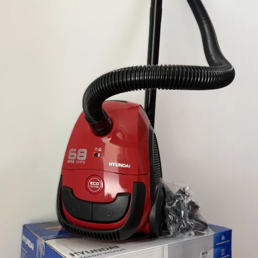 Hyundai VC068R porzsákos porszívó (értékcsökkentett)