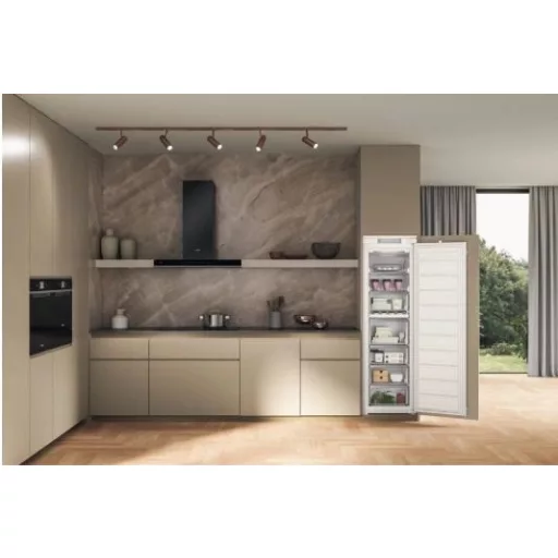 Whirlpool WHSD18F083C1 P beépíthető fagyasztószekrény, 209 L, No Frost, 7 rekesz