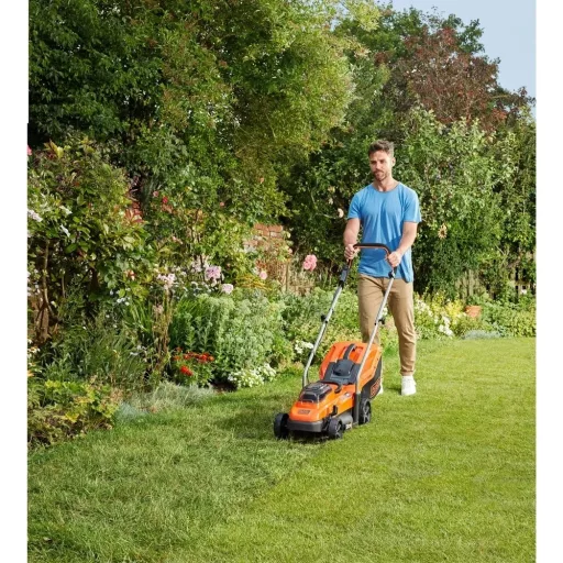 Black and Decker BCMW3318L2-QW akkumulátoros fűnyíró 2db 4 Ah akkuval 1 töltővel