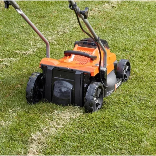 Black and Decker BCMW3318L2-QW akkumulátoros fűnyíró 2db 4 Ah akkuval 1 töltővel
