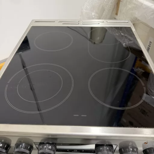 Gorenje GECS5C70XA kerámialapos tűzhely (értékcsökkentett)