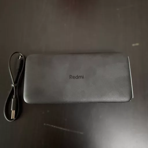 Xiaomi REDMI 20000 MAH powerbank, fekete (értékcsökkentett)