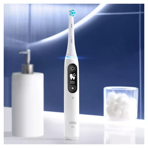Oral-B iO Series 6 elektromos fogkefe, fehér (IO6 WHITE)
