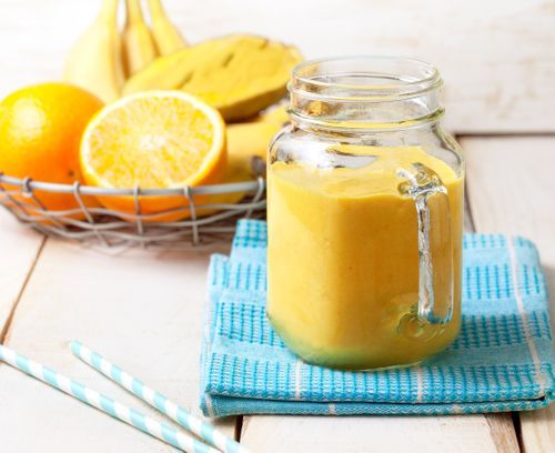 Narancsos-mangós smoothie