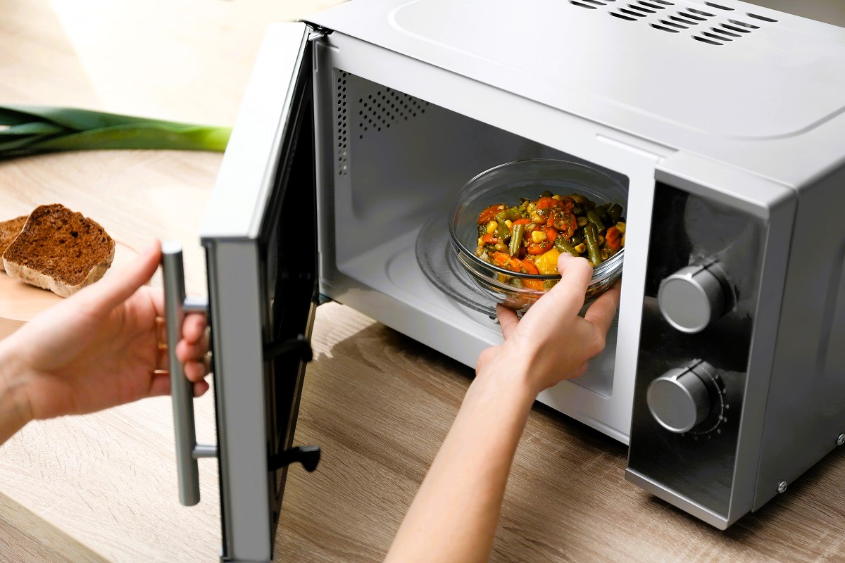 Süssünk, főzzünk mikrohullámú sütőben